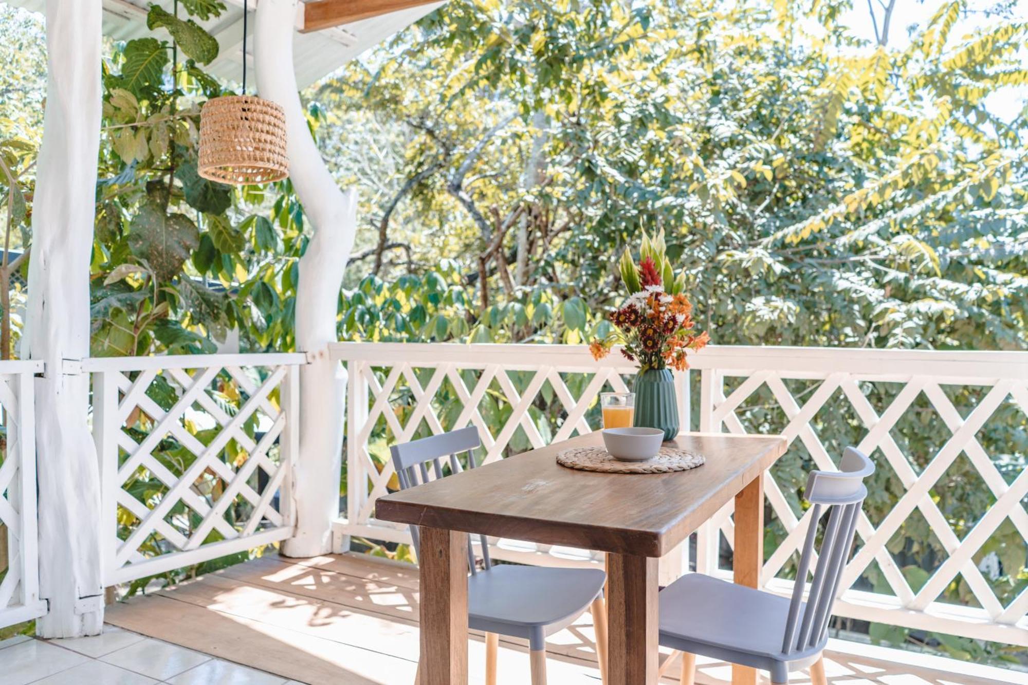 Cuatro Vientos Lodge & Apartments - Mal Pais, Costa Rica Playa Santa Teresa  Værelse billede