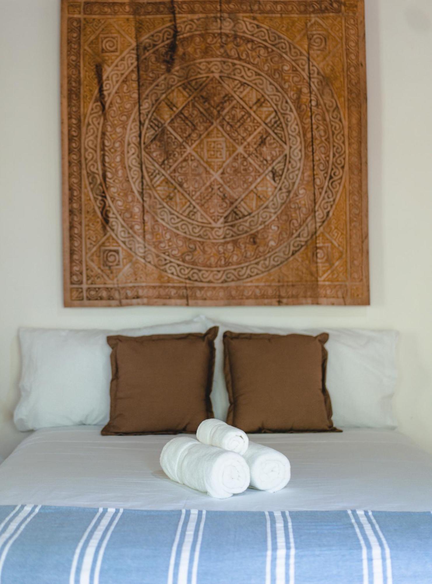 Cuatro Vientos Lodge & Apartments - Mal Pais, Costa Rica Playa Santa Teresa  Værelse billede